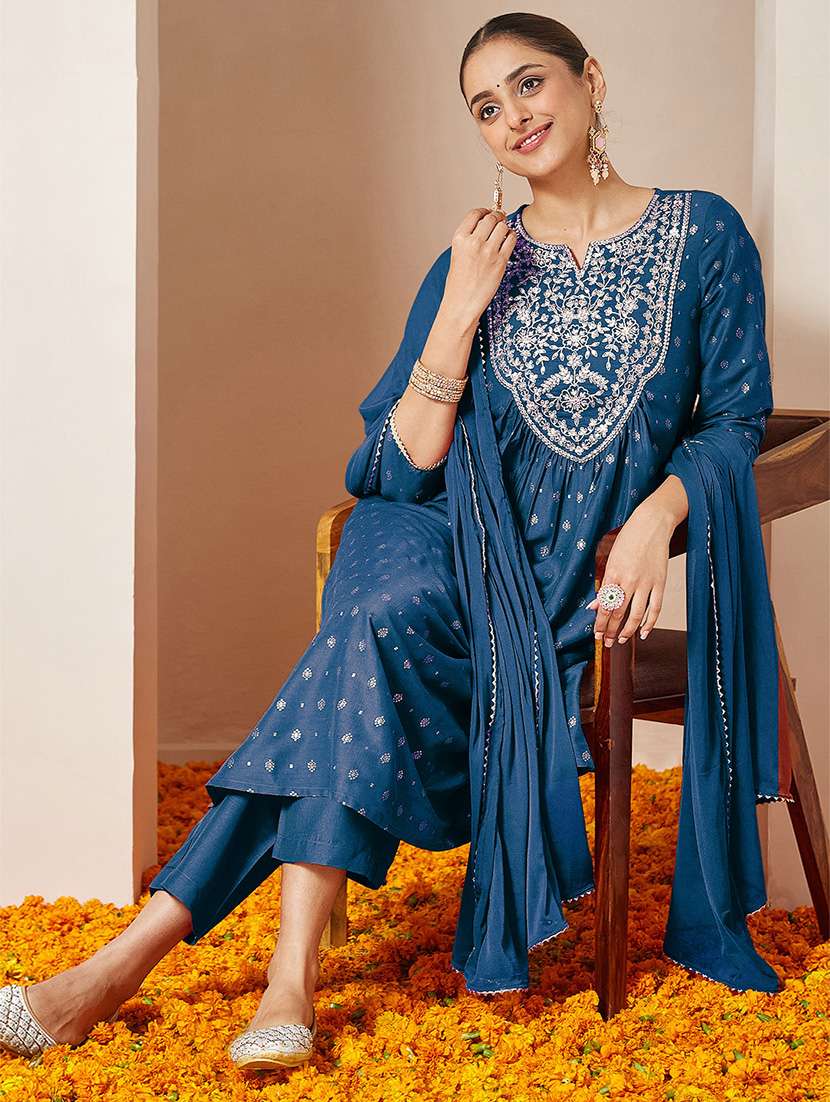 women teal kurta dupatta set - 22440042 -  Standard Image - 4