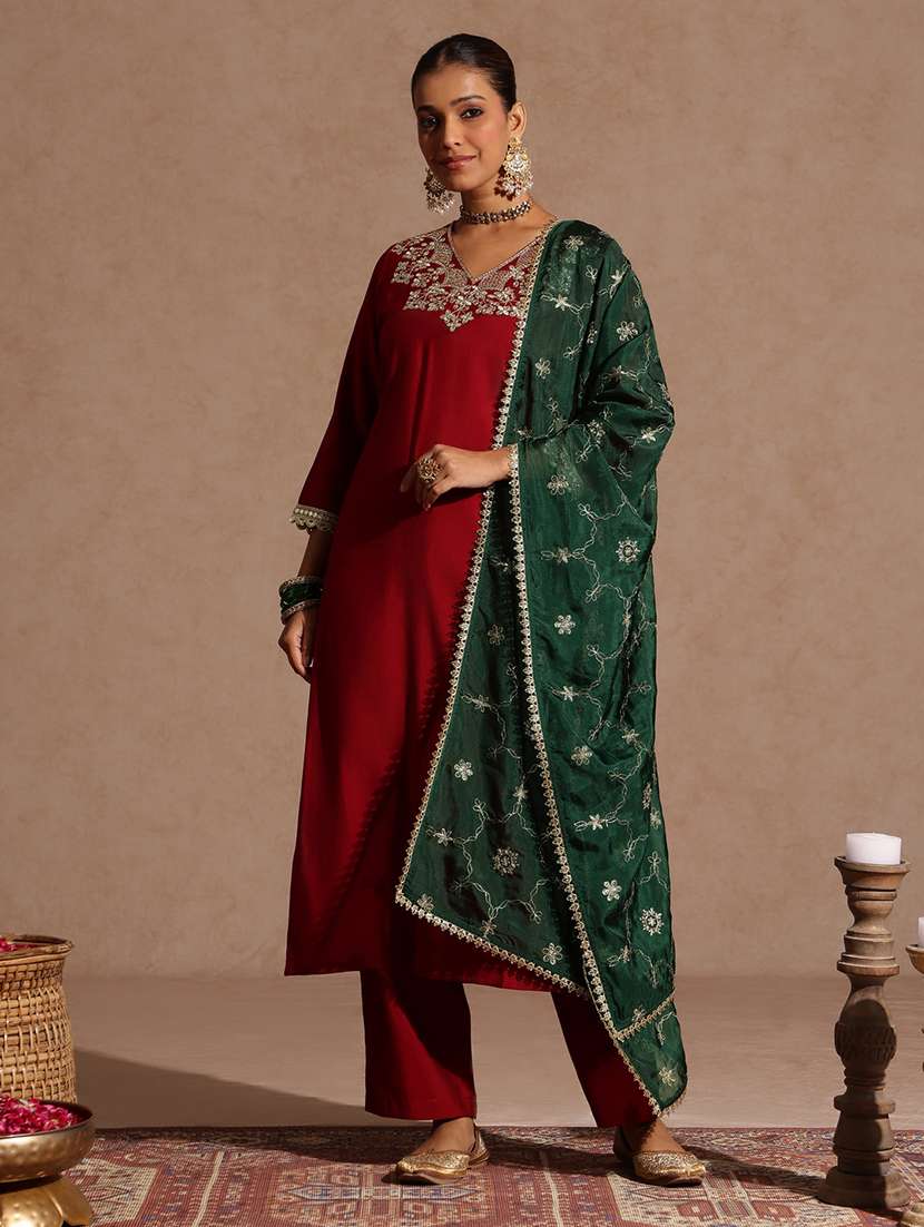 women embroidered three quarter sleeve kurta pant with dupatta set