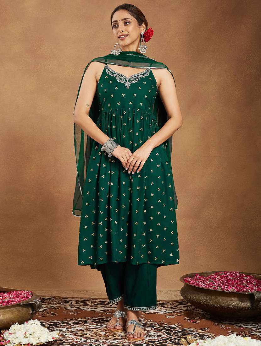 women green kurta pant set - 22440056 -  Standard Image - 1