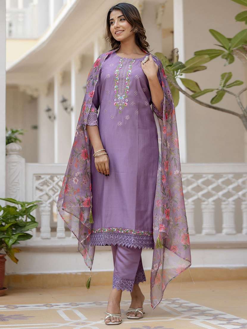 women solid with work three quarter sleeve kurta pant with dupatta set