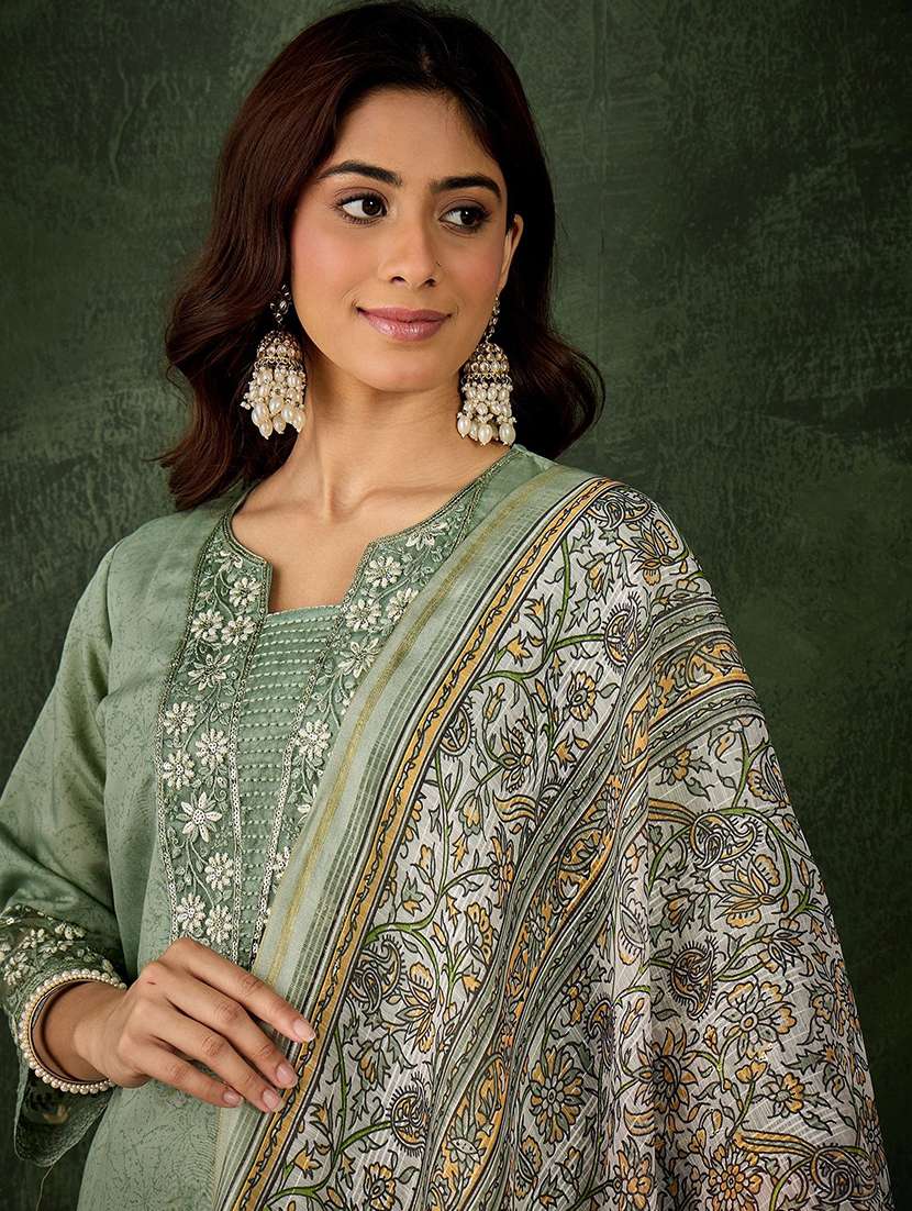 women self design green kurta dupatta set - 22440171 -  Standard Image - 1
