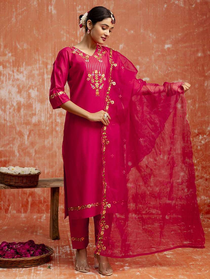 women pink kurta dupatta set - 22440255 -  Standard Image - 1
