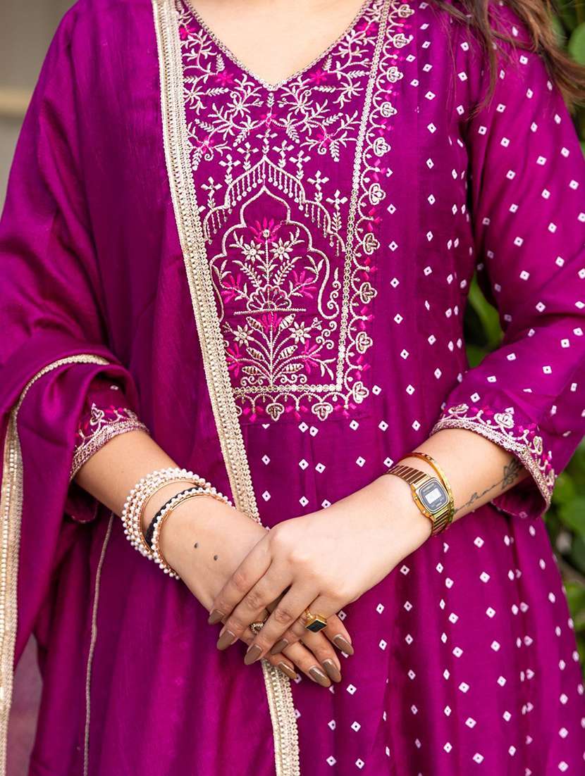 women purple kurta dupatta set - 22440337 -  Standard Image - 1
