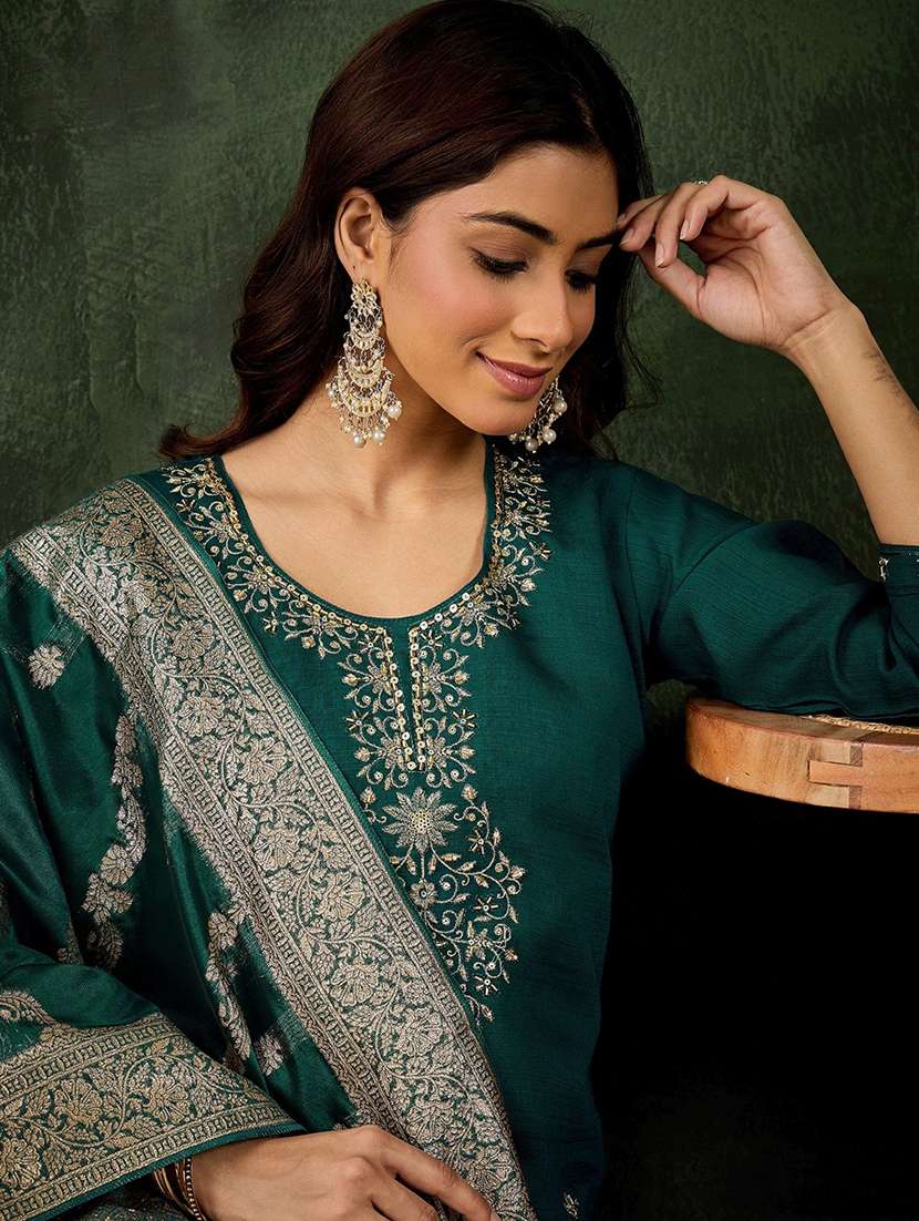 women self design green kurta dupatta set - 22440349 -  Standard Image - 1