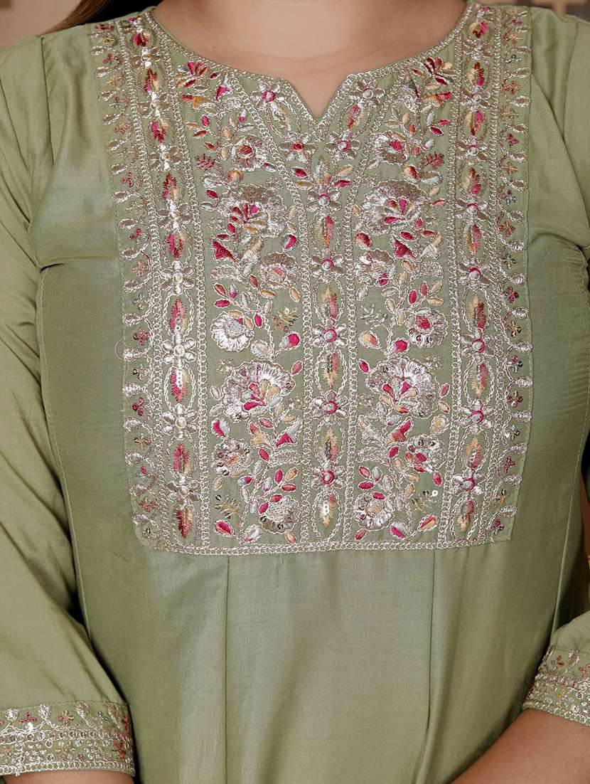 women green kurta dupatta set - 22440366 -  Standard Image - 1