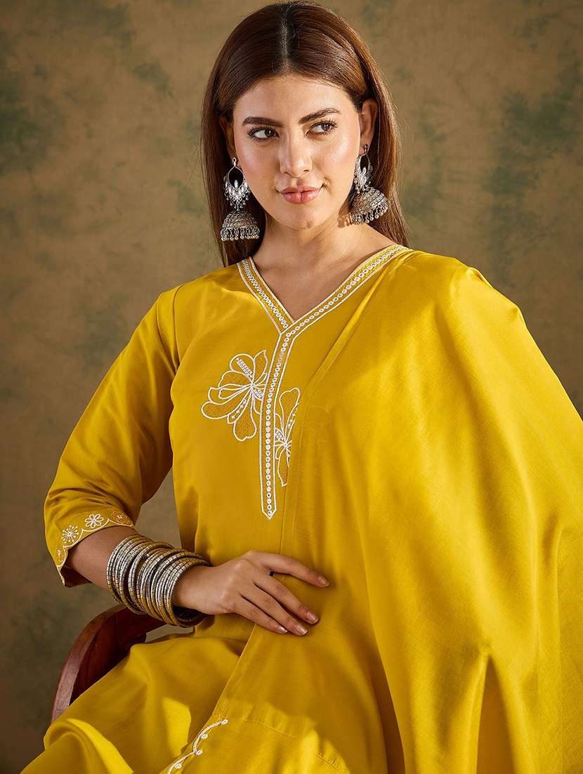 women yellow kurta dupatta set - 22440391 -  Standard Image - 1