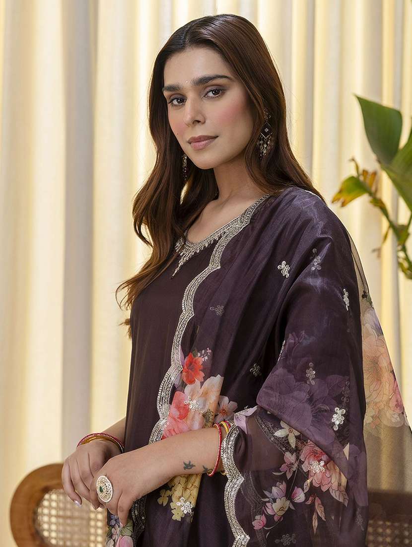 women brown kurta dupatta set - 22440411 -  Standard Image - 1