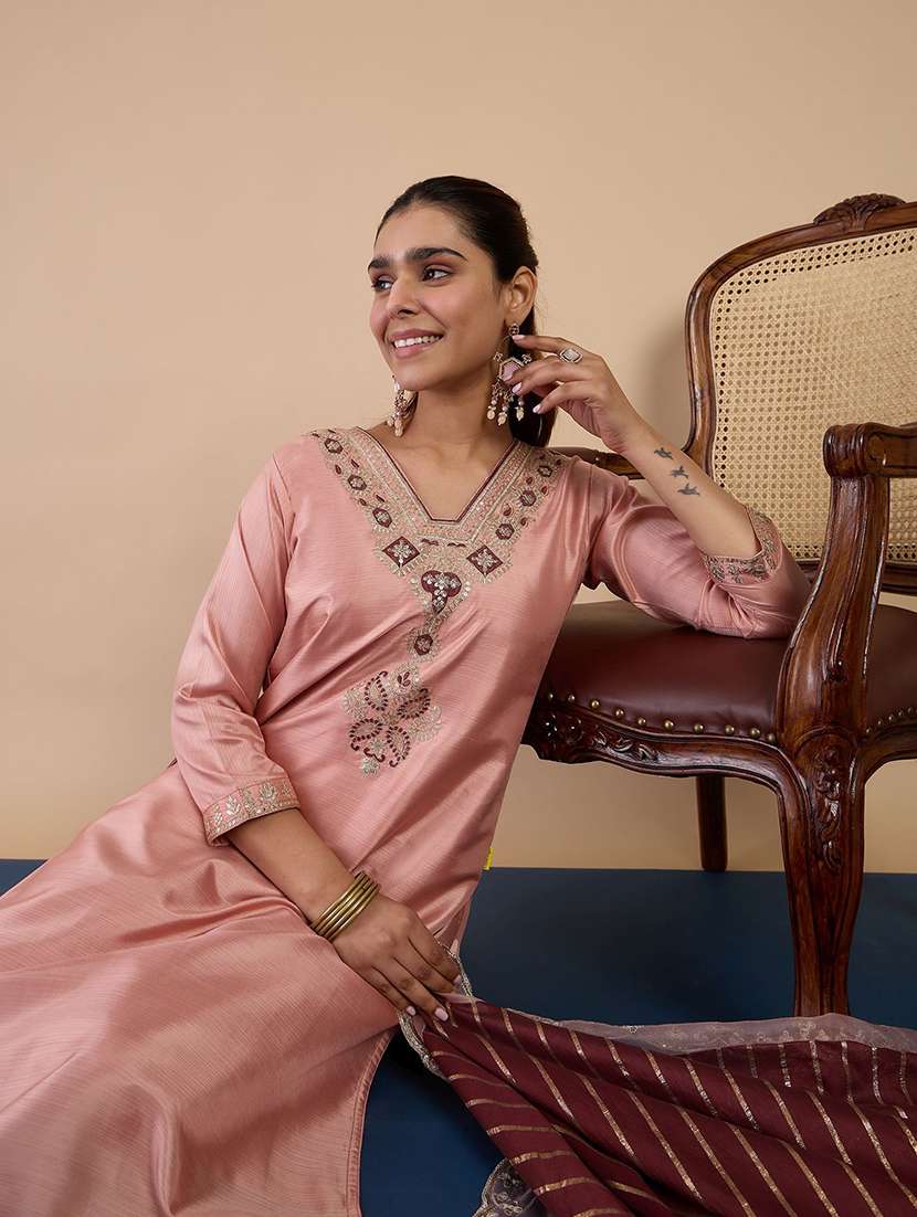 women self design orange kurta dupatta set - 22440453 -  Standard Image - 1