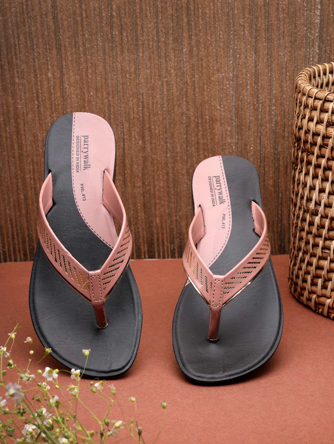 women solid slip on flat sandals