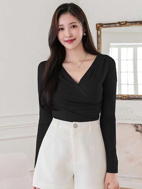 Women Solid Long Sleeve Slim Fit Top