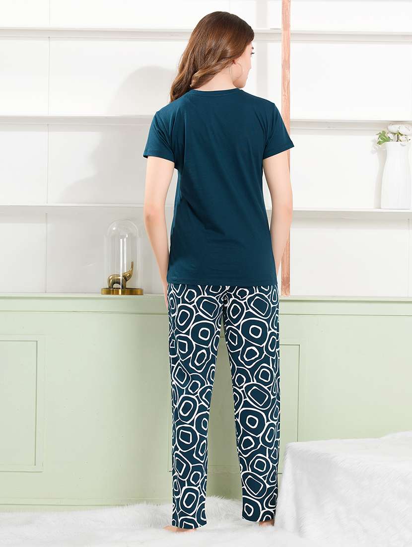women green  printed cotton pyjama set nightwear set - 22440729 -  Standard Image - 4