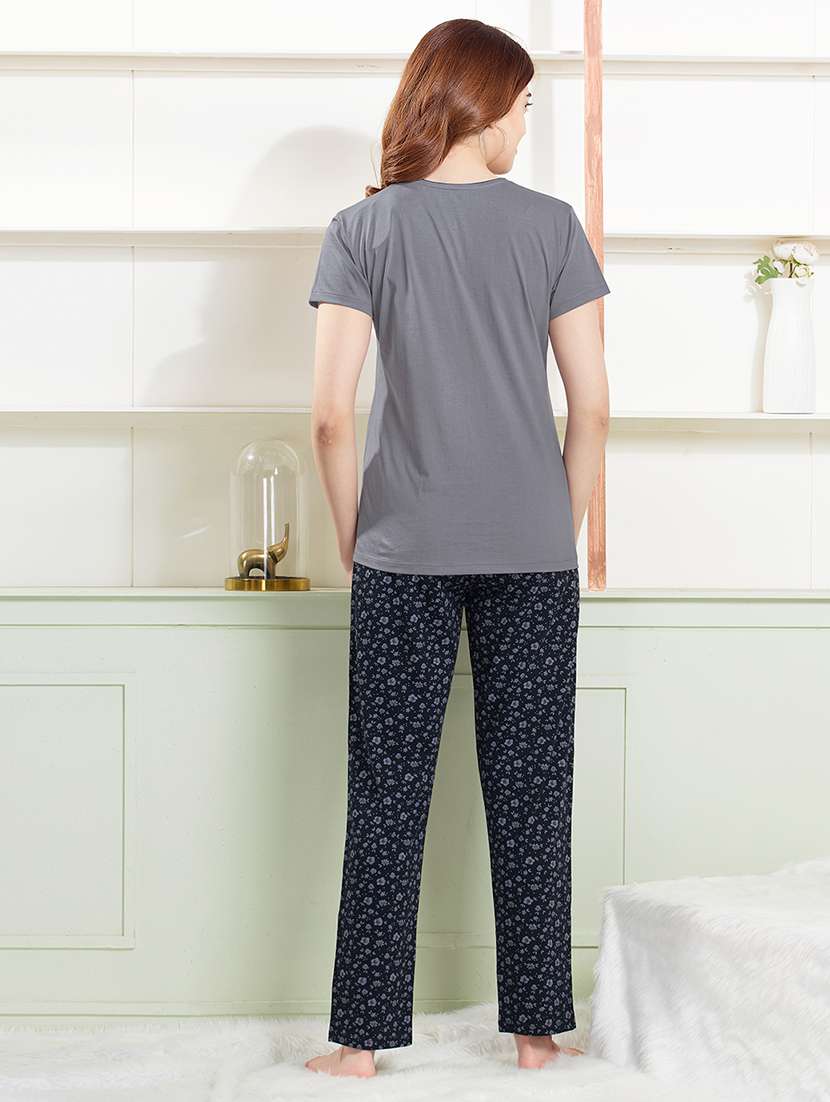 women grey printed  cotton pyjama set nightwear set - 22440730 -  Standard Image - 4
