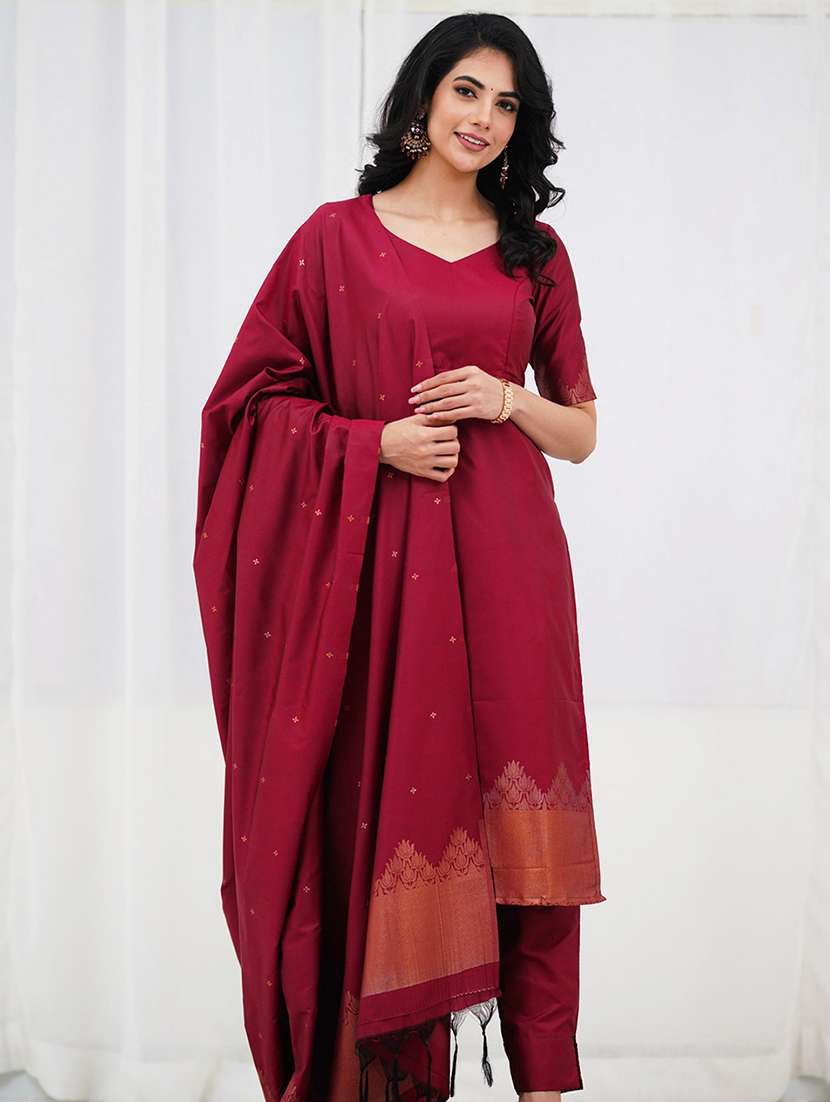 women self design short sleeve kurta pant with dupatta set - 22440832 -  Standard Image - 1