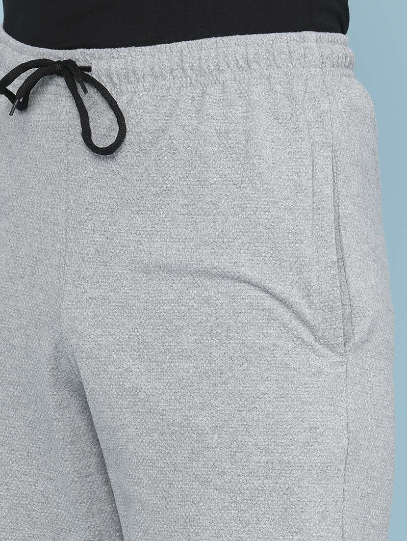 men self design mid rise regular fit shorts - 22441006 -  Standard Image - 1