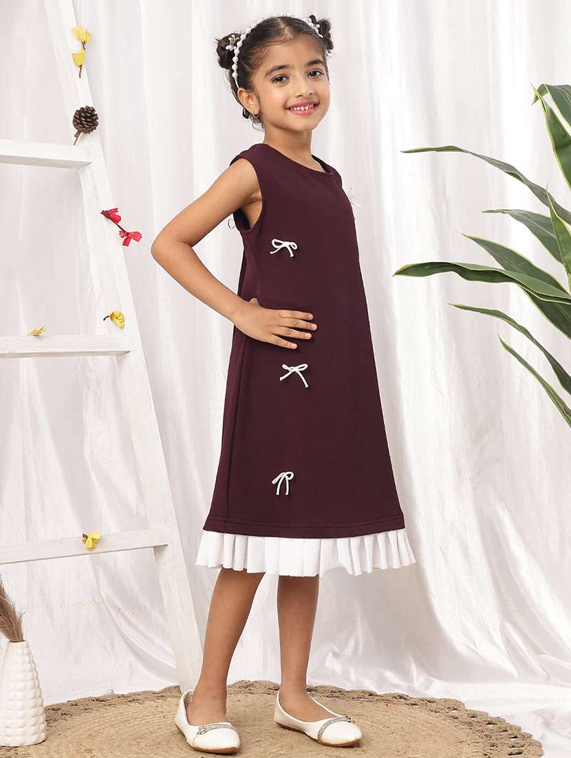 burgundyy polyester a-line dress - 22441252 -  Standard Image - 4