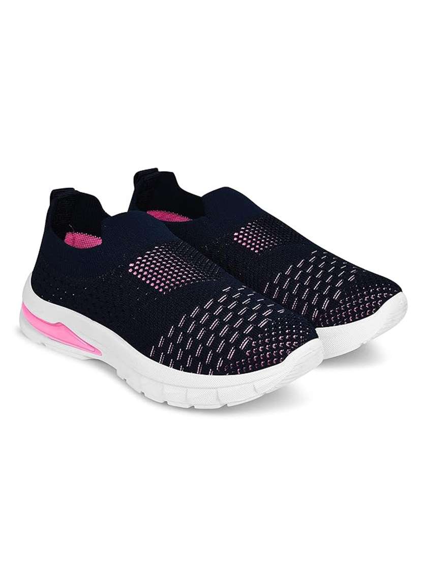 women solid slip on casual shoe