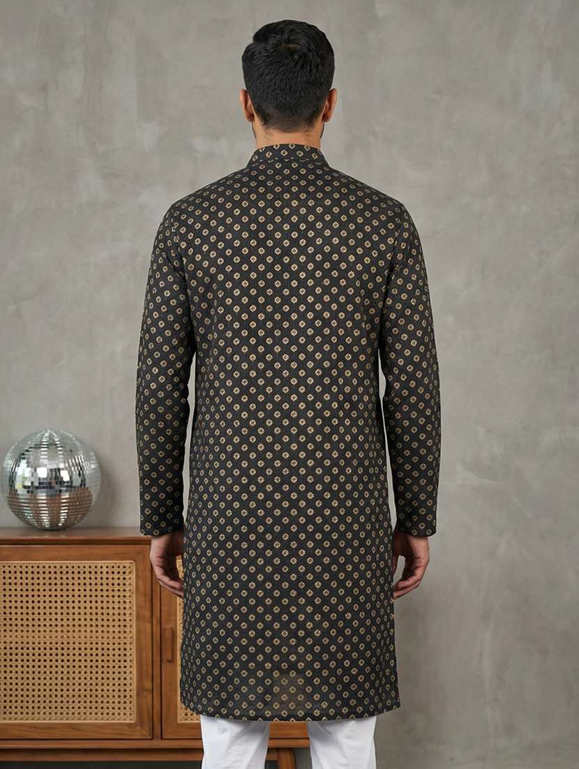 men self design mandarin neck long kurta - 22442881 -  Standard Image - 4