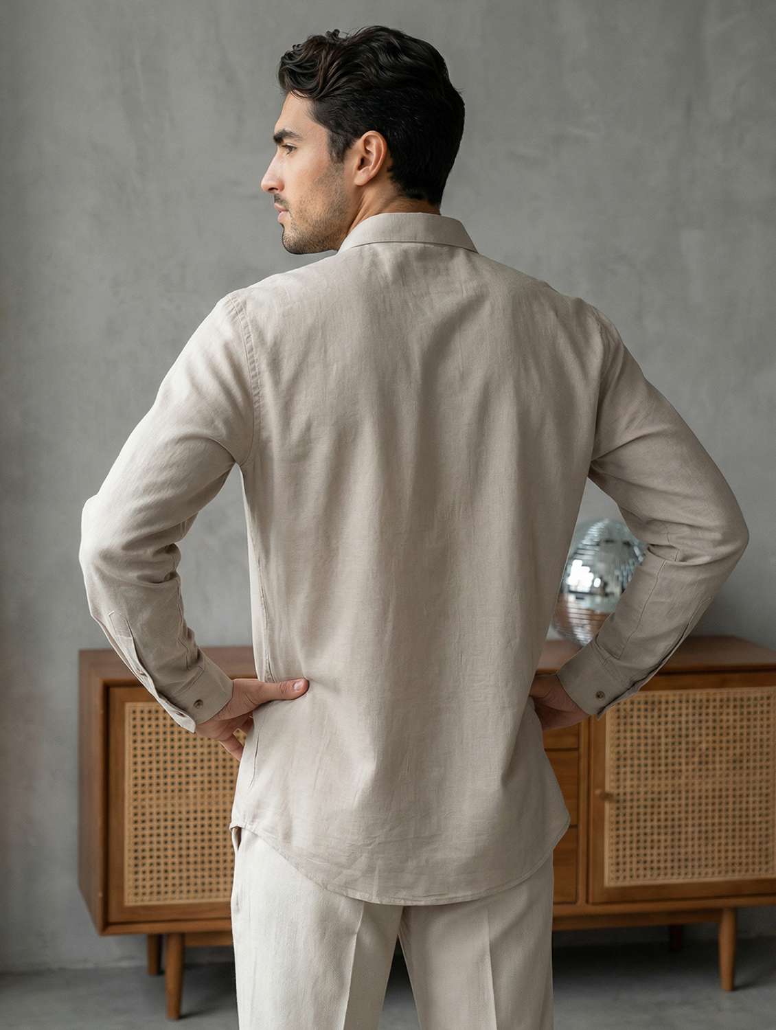 men solid mandarin neck short kurta - 22442905 -  Standard Image - 4