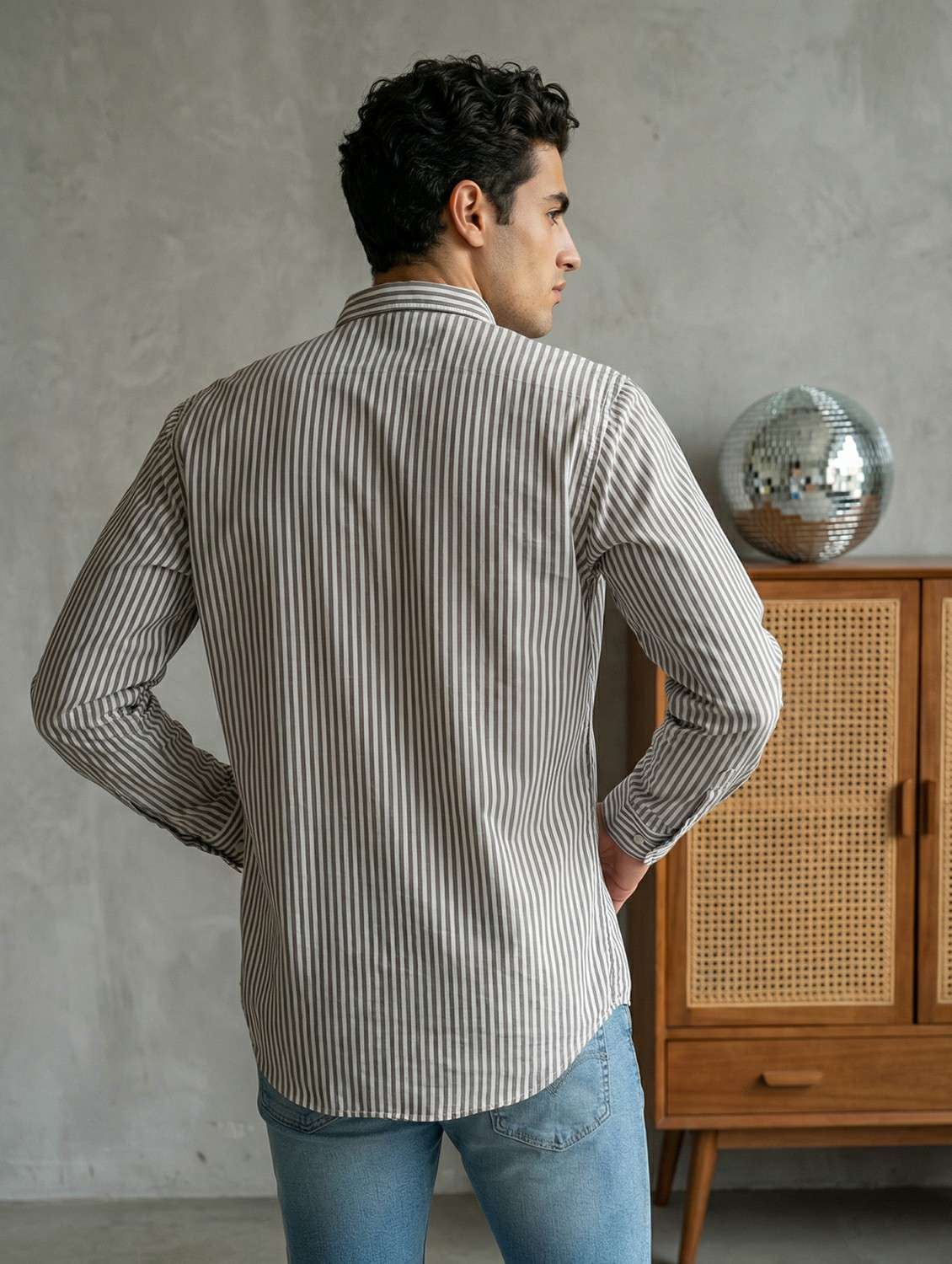 men striped mandarin neck short kurta - 22442909 -  Standard Image - 4
