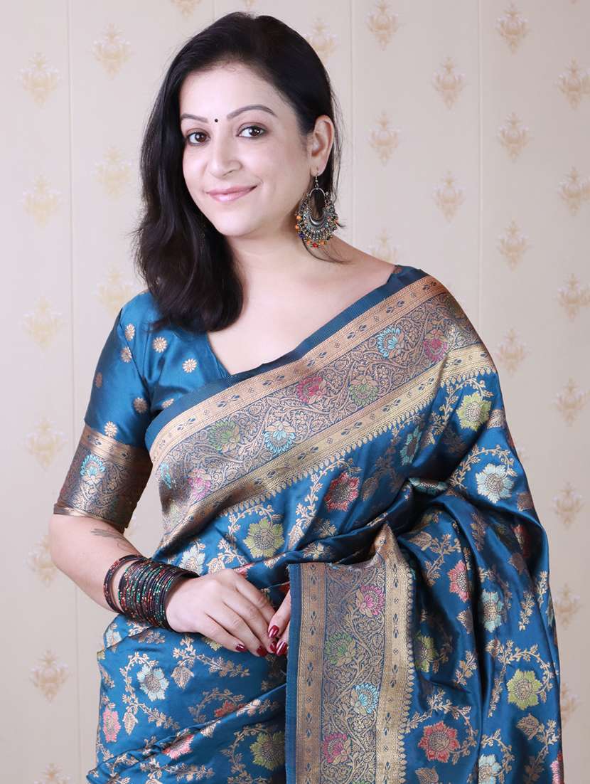 women self design banarasi saree with blouse - 22442974 -  Standard Image - 1