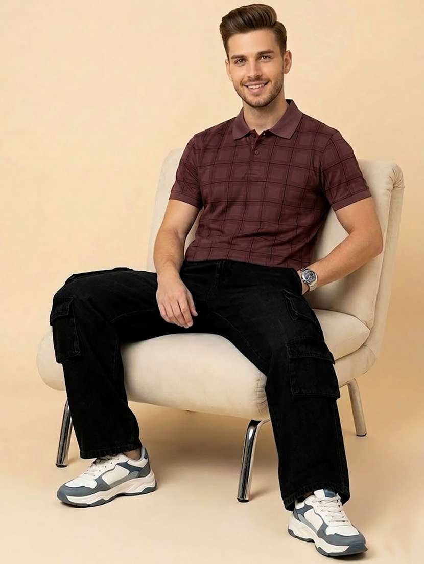 Men Checkered Short Sleeve Regular Fit Polo T-shirt - 22442986 -  Standard Image - 4