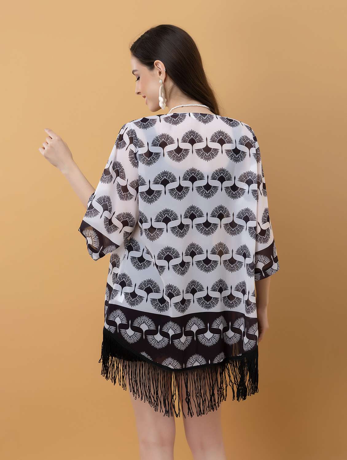 Women Printed Three Quarter Sleeve Shrug - 22443548 -  Standard Image - 4
