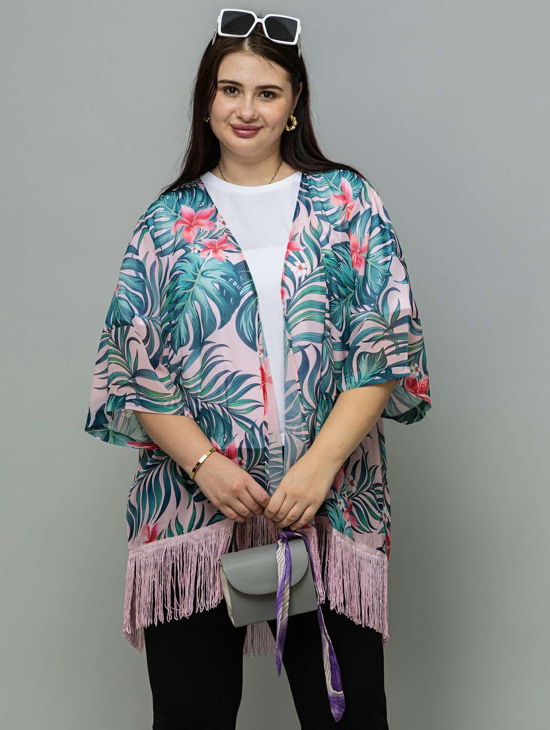 women printed three quarter sleeve shrug