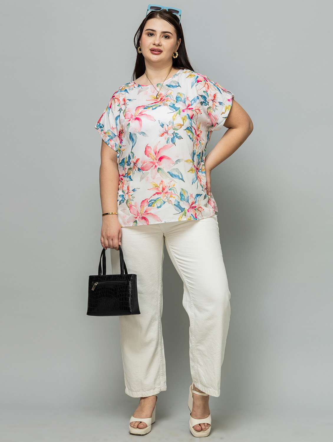 women floral white rayon regular top - 22443571 -  Standard Image - 6