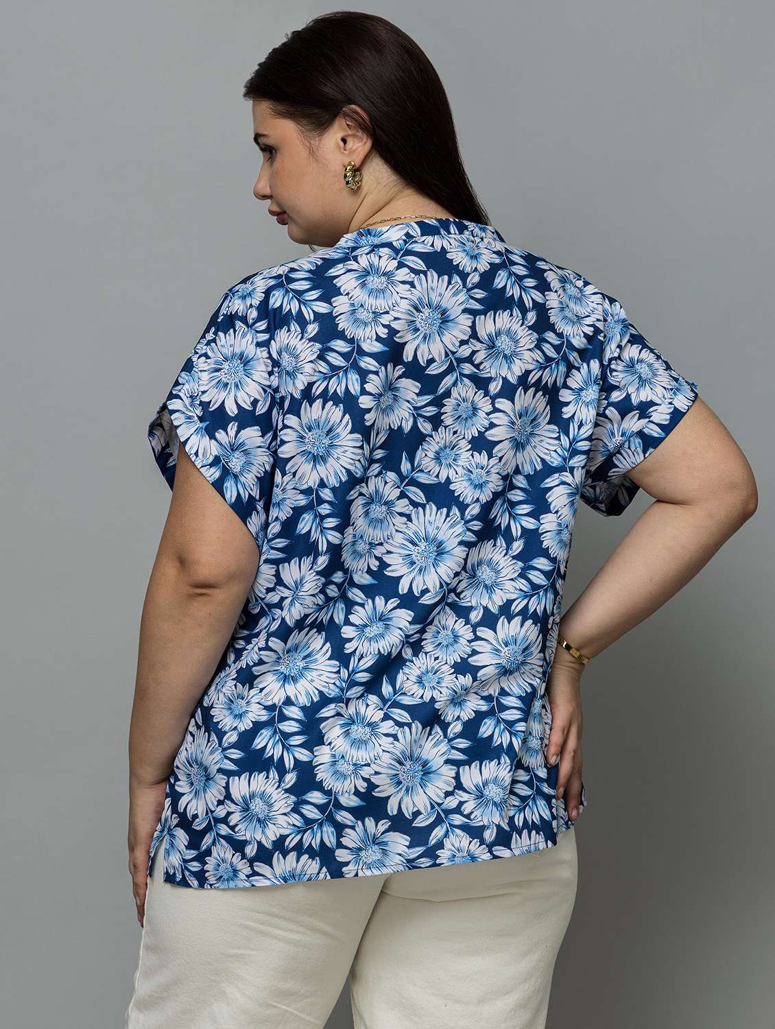 women plus size pinted short sleeve top - 22443572 -  Standard Image - 4