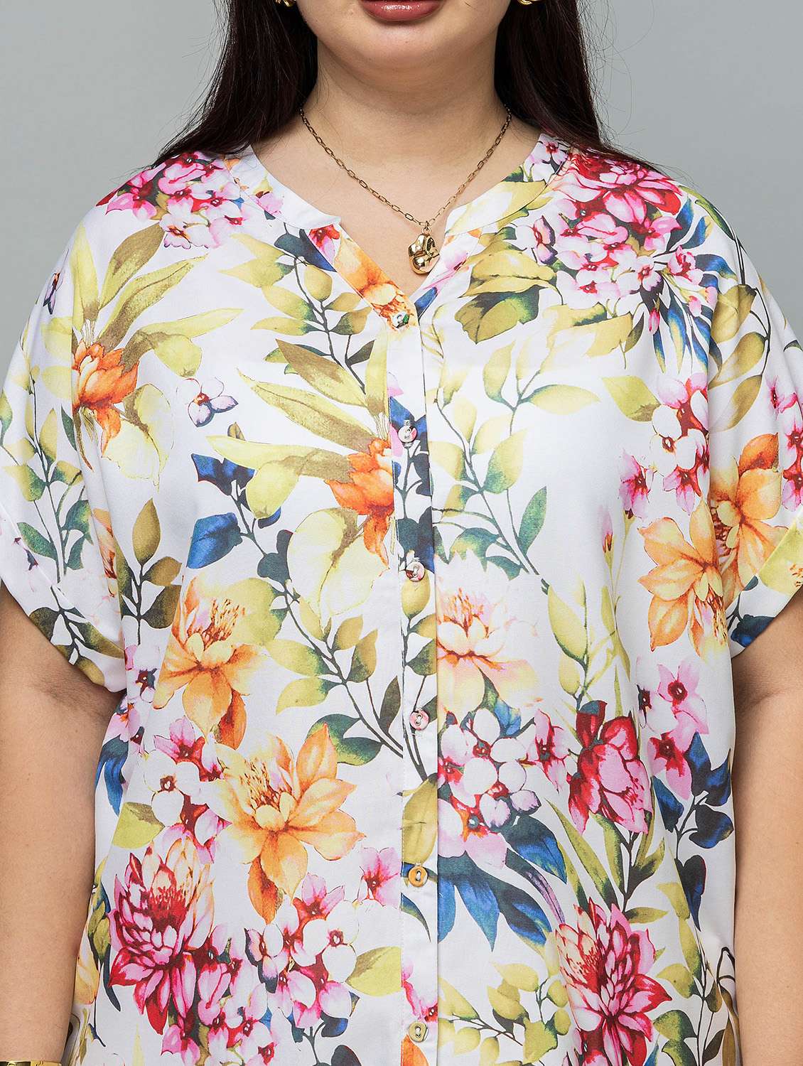 women floral off white rayon regular top - 22443573 -  Standard Image - 1