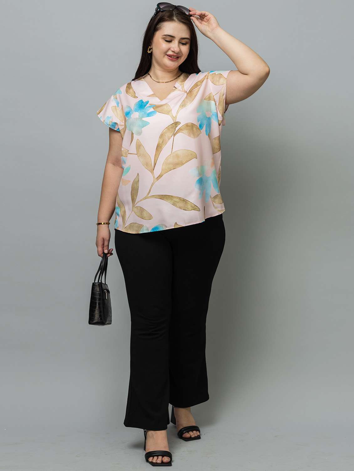 women plus size pinted short sleeve top - 22443579 -  Standard Image - 6