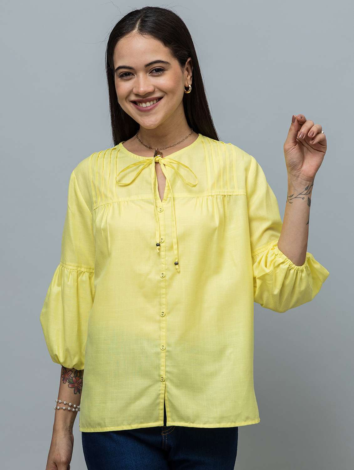 women solid yellow linen regular top