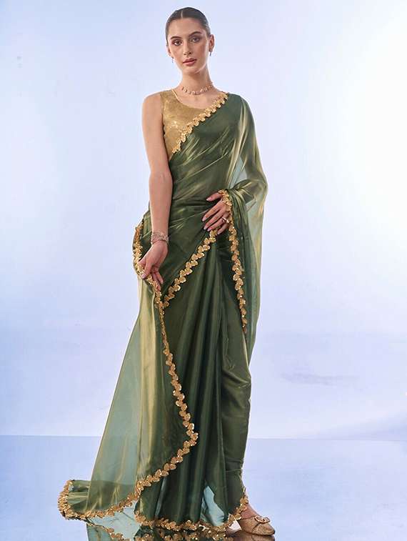 women solid with bordered saree
