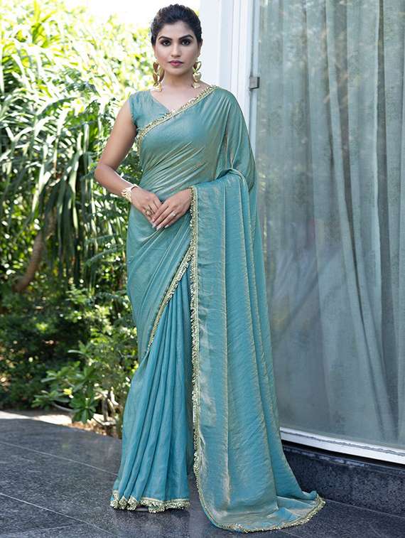 women solid with bordered saree