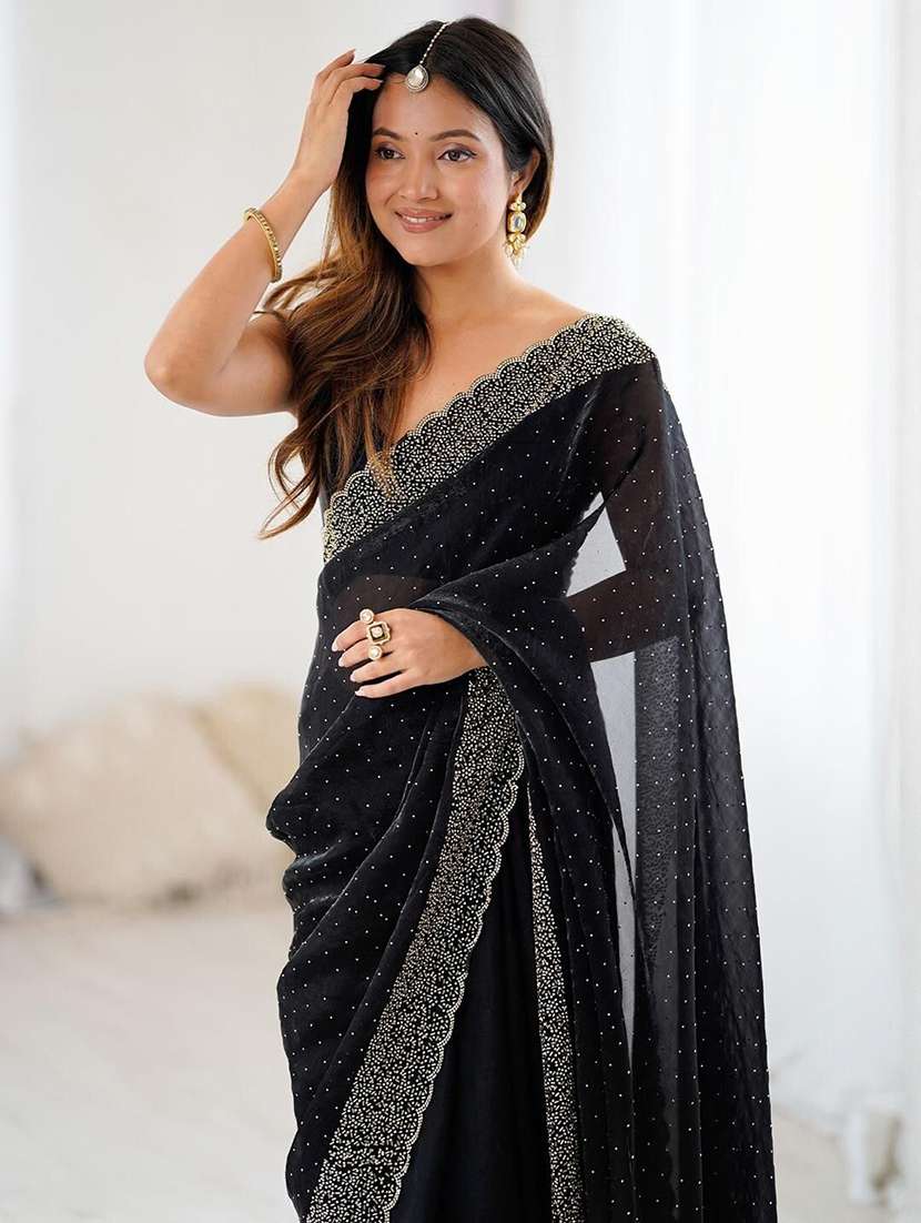 women solid with work embellished saree - 22444503 -  Standard Image - 1