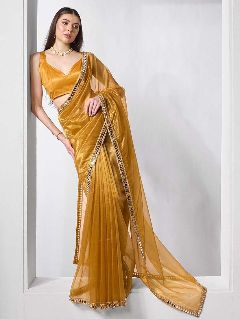 women solid with bordered saree