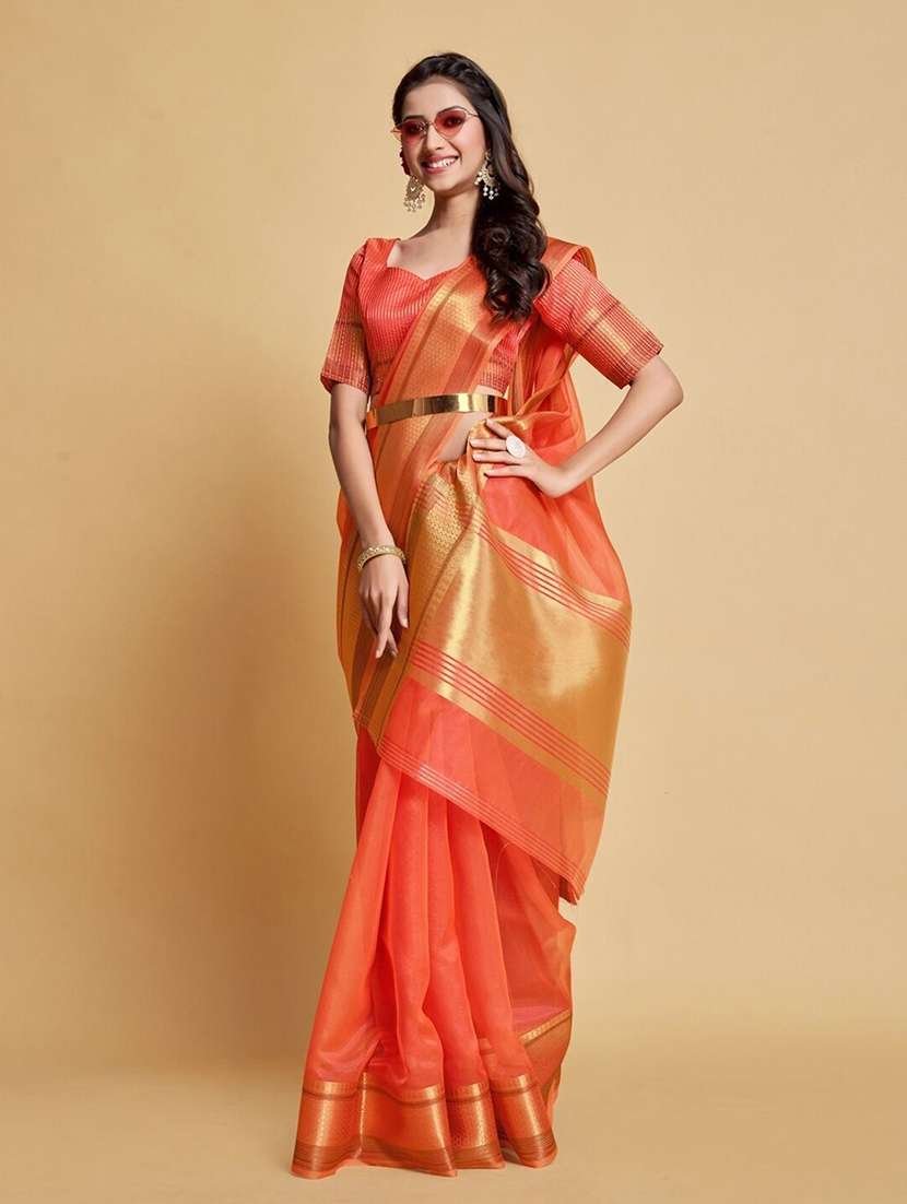 women solid with bordered saree - 22444665 -  Standard Image - 4