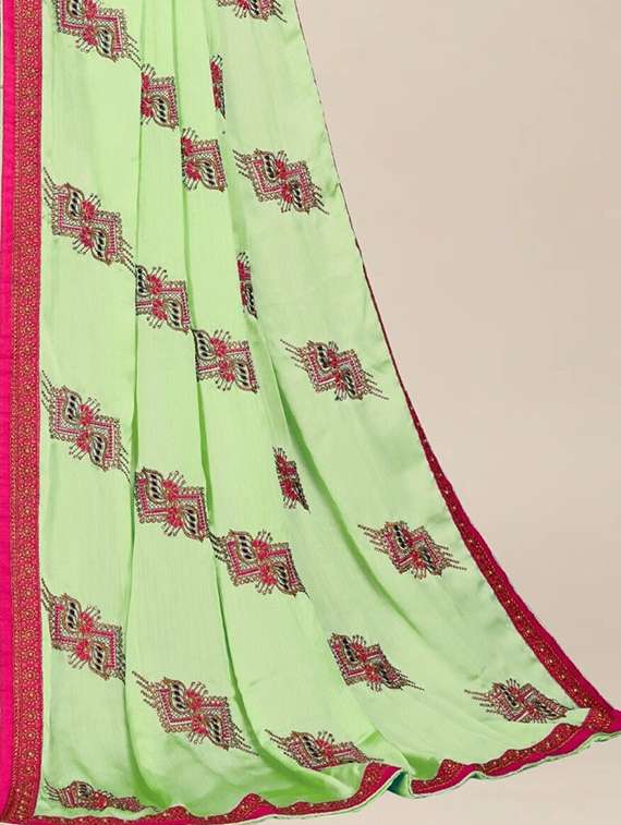 women solid with work embroidered saree - 22444789 -  Standard Image - 4