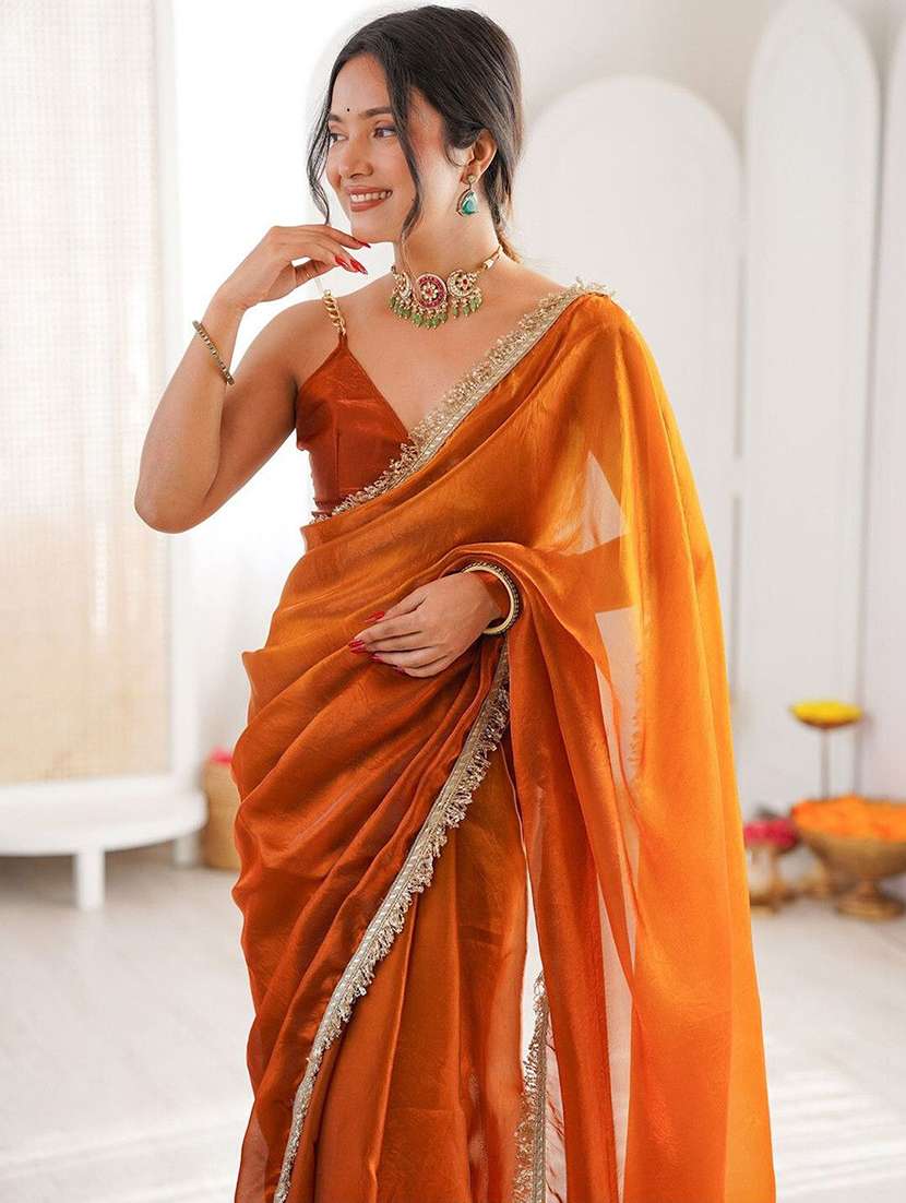women ombre bordered saree - 22444954 -  Standard Image - 1