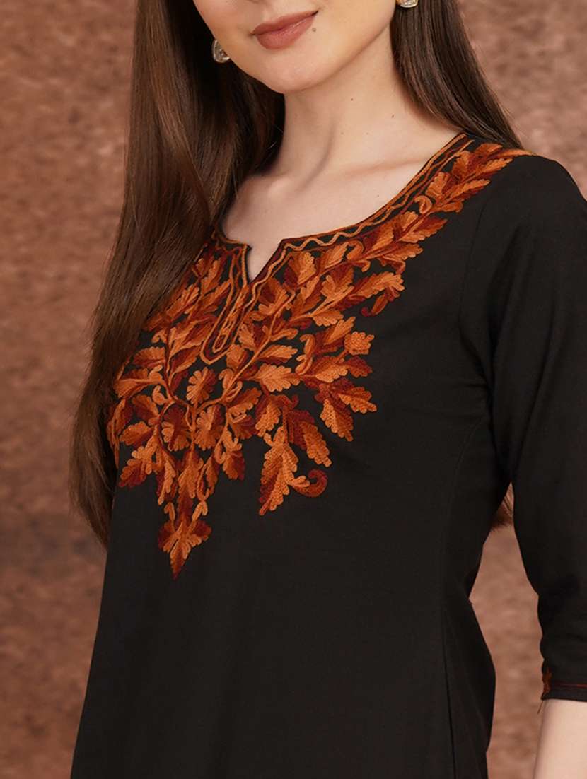 women black cotton a-line kurta - 22444983 -  Standard Image - 1
