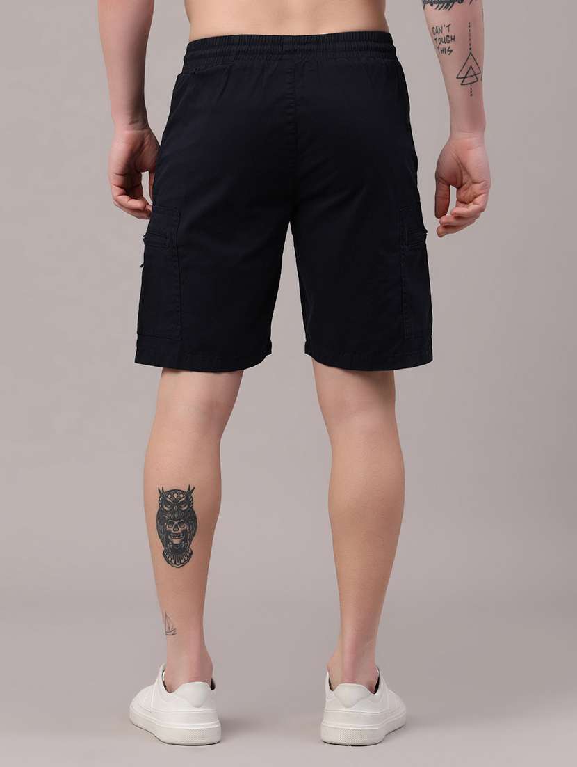 Men Solid Mid Rise Regular Fit Cargo Shorts - 22446480 -  Standard Image - 4