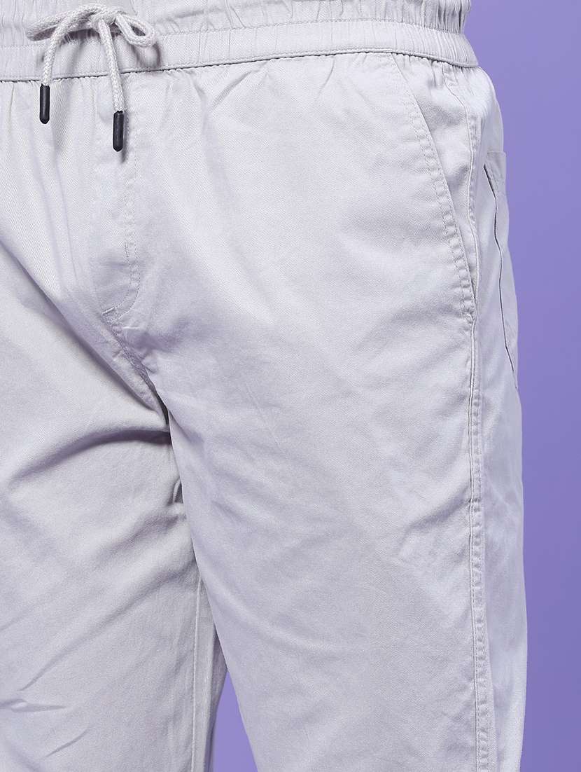 Men Solid Mid Rise Regular Fit Jogger - 22446978 -  Standard Image - 1