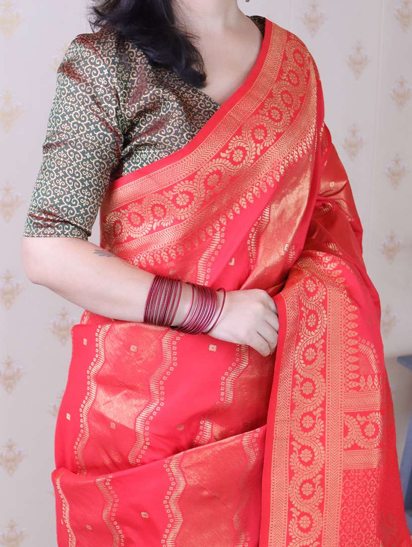 women self design banarasi saree with blouse - 22447562 -  Standard Image - 1