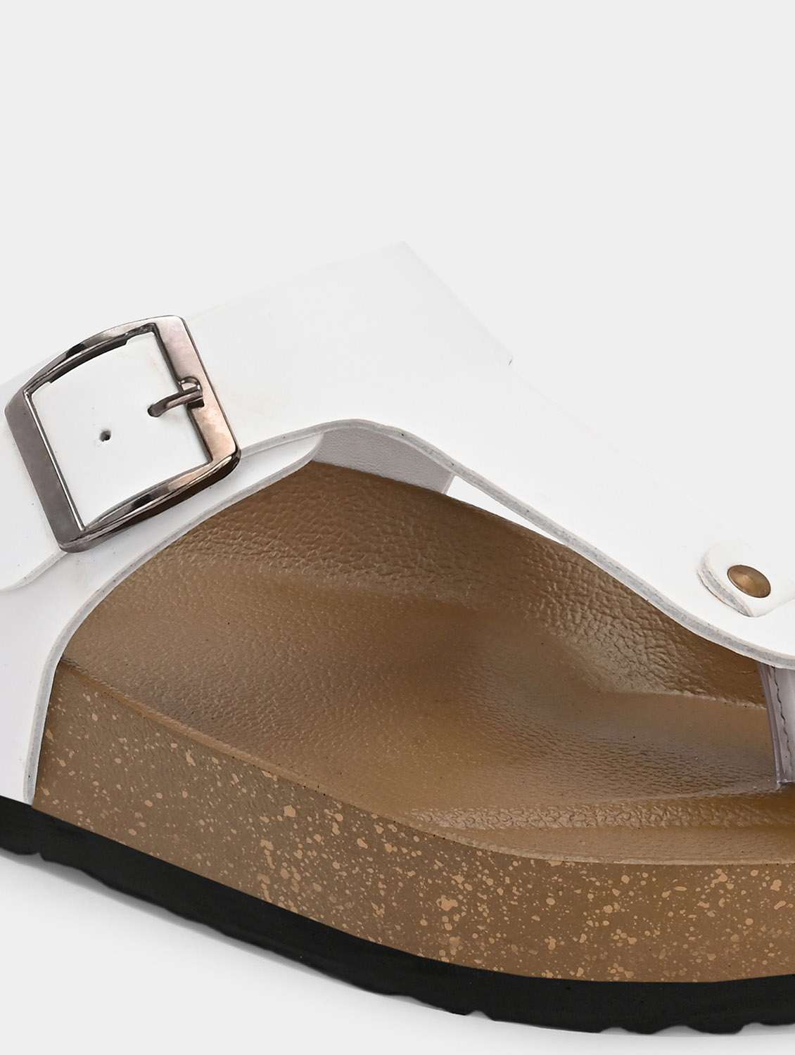 men solid toe seperator sandal - 22447659 -  Standard Image - 4