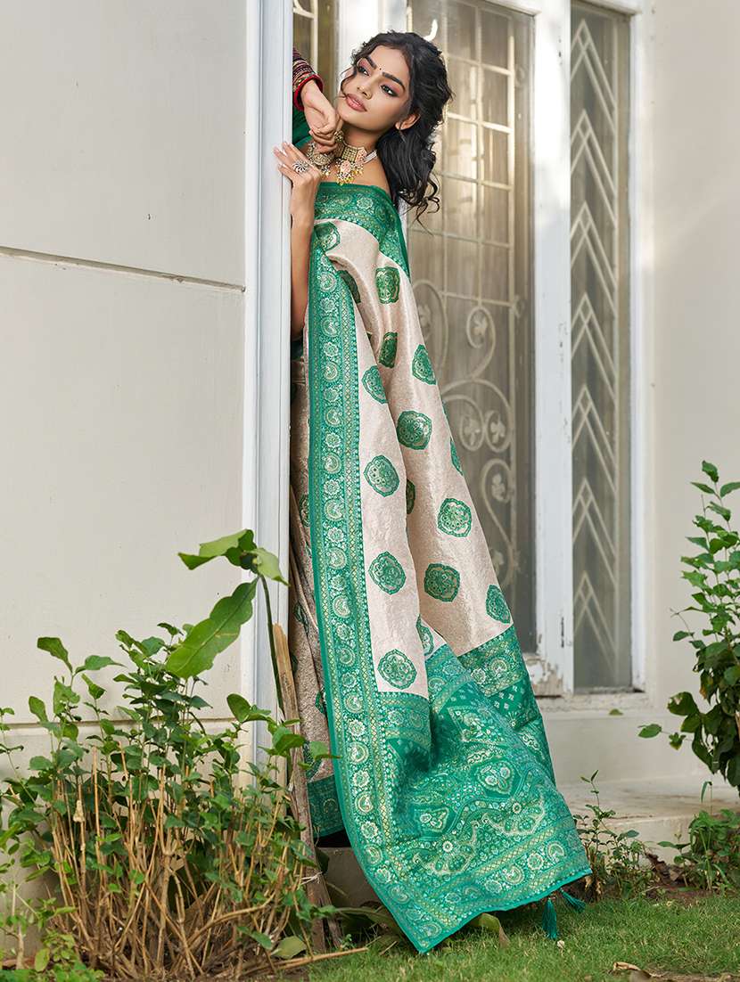 women self design banarasi saree with blouse - 22447884 -  Standard Image - 6