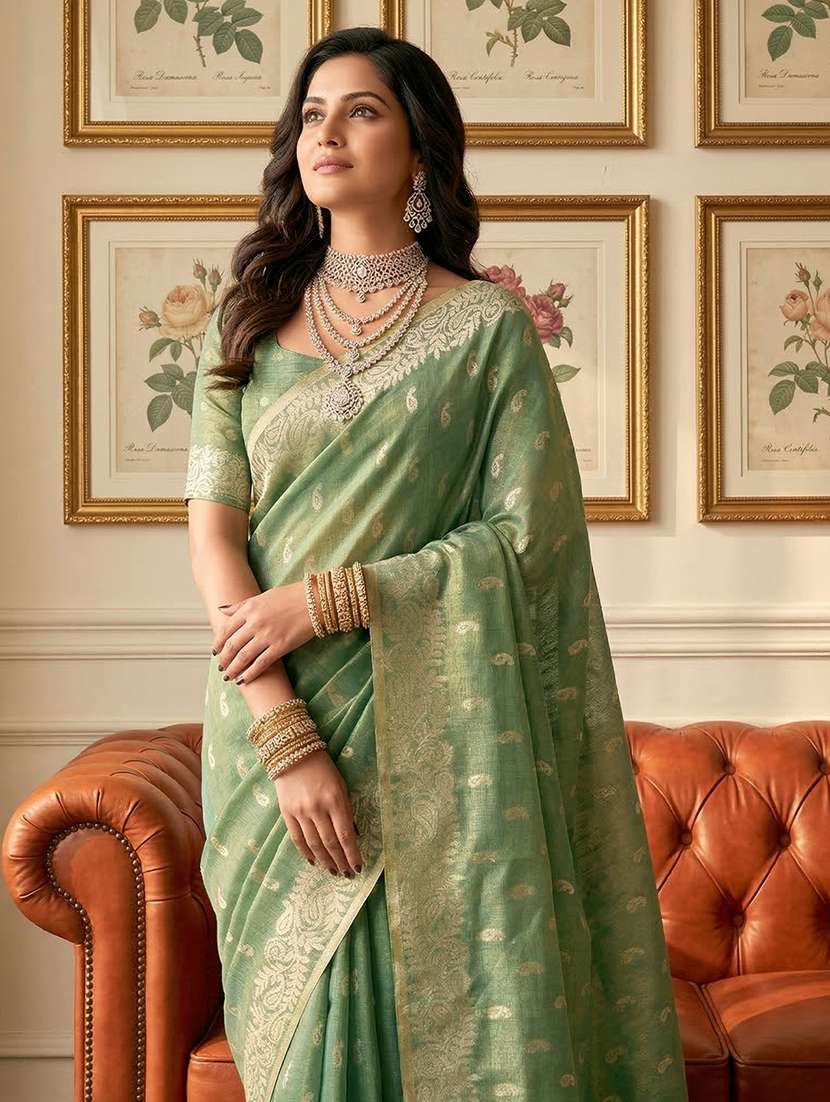 women self design banarasi saree with blouse - 22447891 -  Standard Image - 1