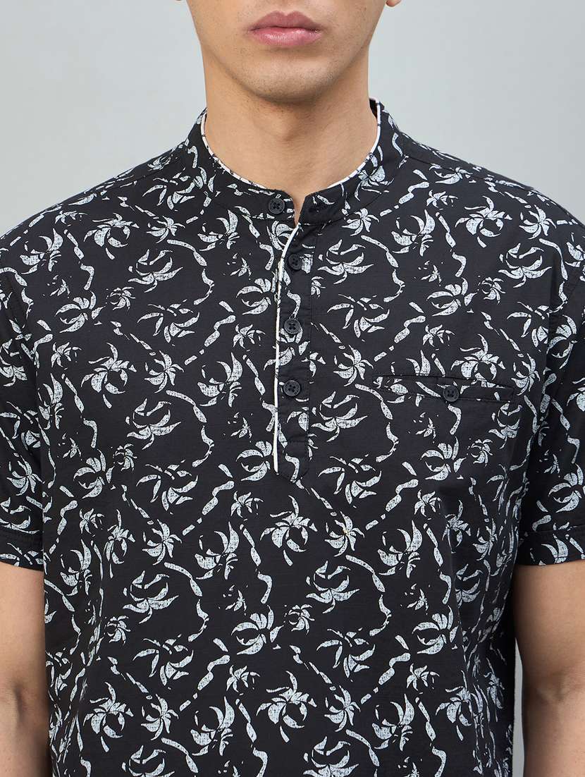 men printed short sleeve t-shirt - 22447984 -  Standard Image - 1