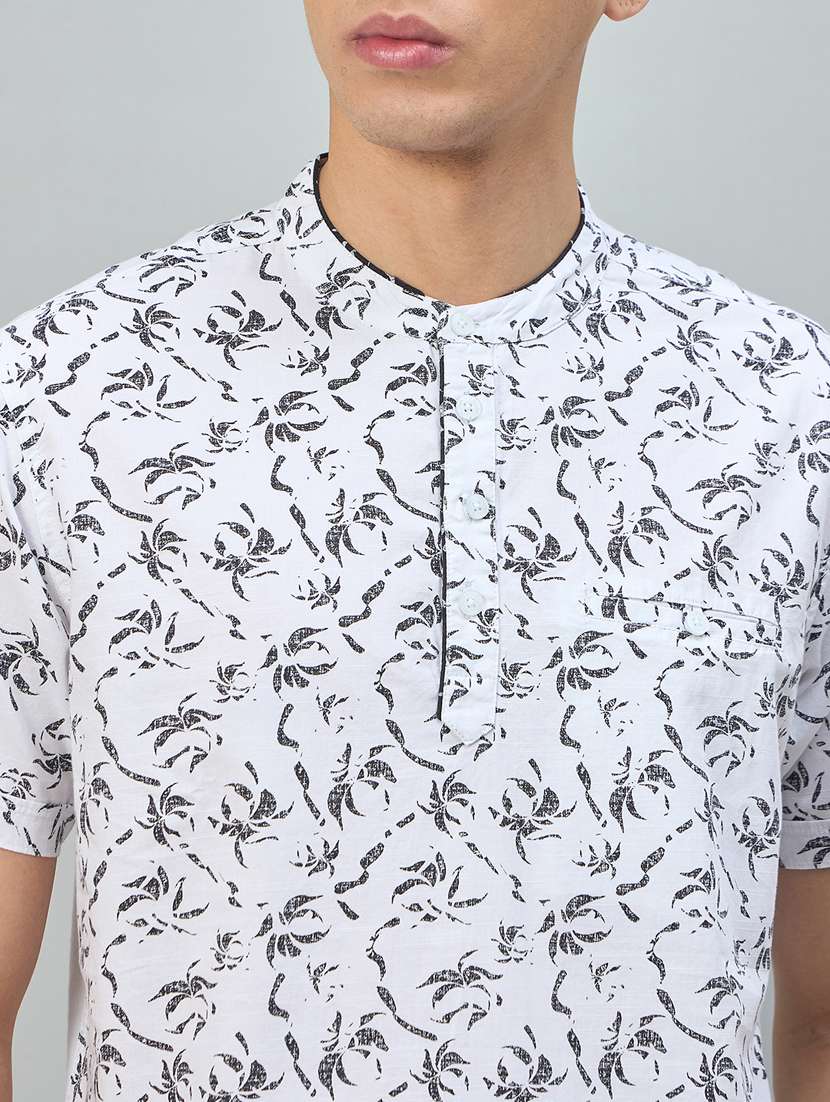 Men Printed Short Sleeve T-shirt - 22447985 -  Standard Image - 1