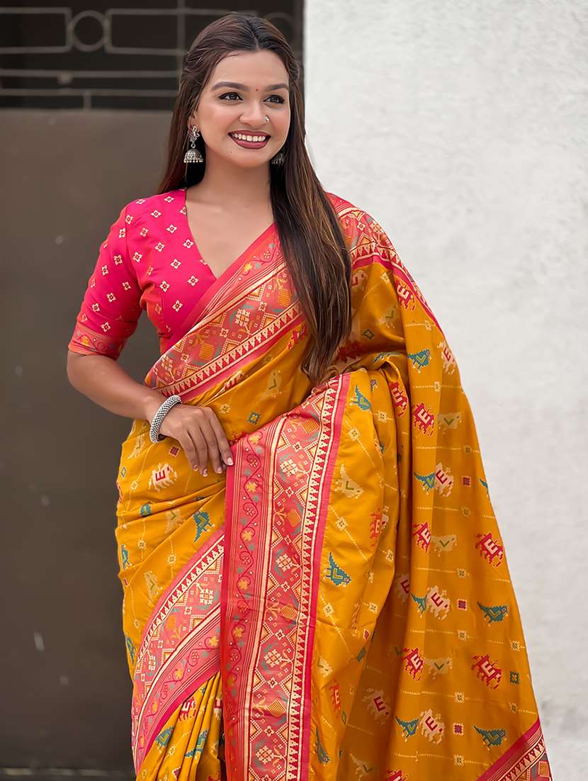 women self design patola saree with blouse - 22448933 -  Standard Image - 1