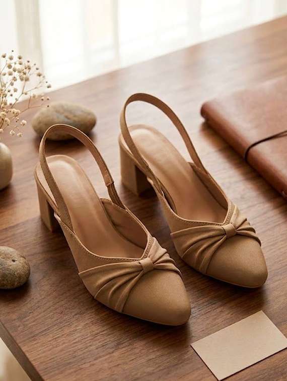 women beige null sandal - 22449079 -  Standard Image - 1